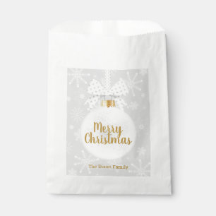 Elegant Snowflake White Ornament Christmas Treat Favour Bag