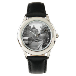 Elegant Street View Watch