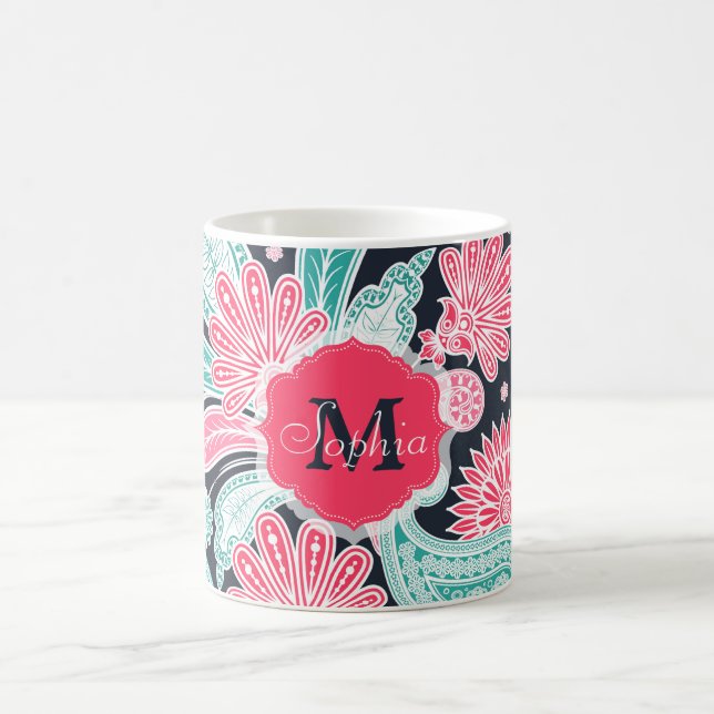 Elegant trendy paisley floral pattern illustration coffee mug (Center)