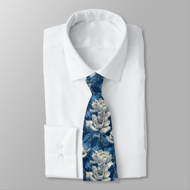 Elegant Valentine Gifts For Him Gardenias Tie (Tied)