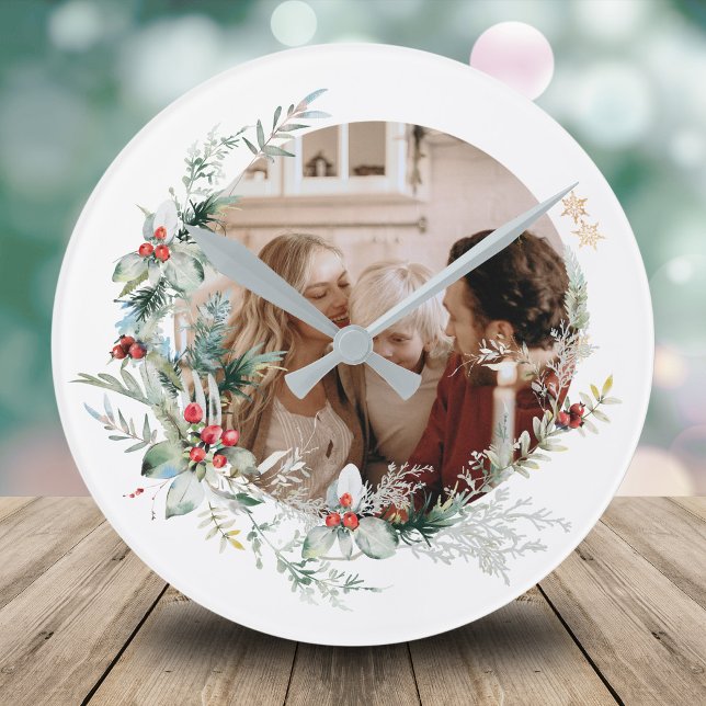 Elegant watercolor Christmas wreath photo Round Cl Round Clock (Creator Uploaded)