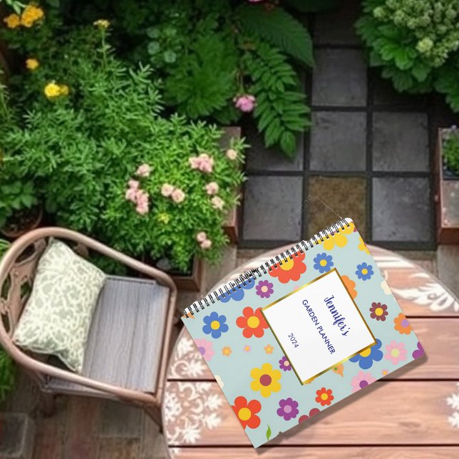 Elegant watercolor flowers pattern personal garden planner (Elegant watercolor flowers pattern personal garden planner. Planner of all your garden jobs.)