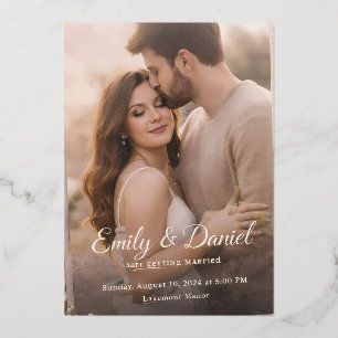 Elegant Wedding Invitation Card   Romantic Couple 