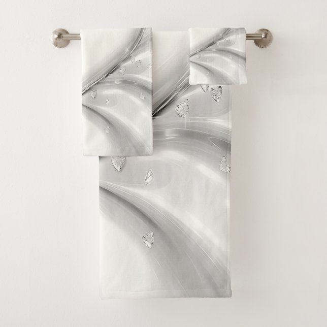 Elegant White Cream Heart Towel Set (Insitu)