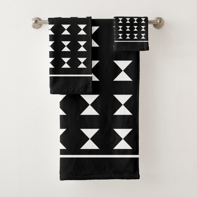 Elegant White Geometric Pattern on Black Bath Towel Set (Insitu)