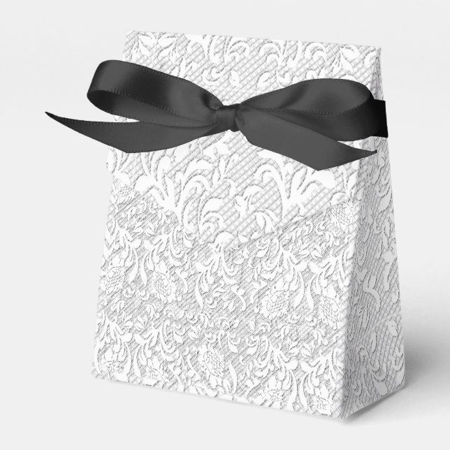 Elegant White Lace Favour Box (Front Side)