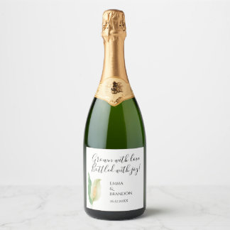 Elegant white peace lily - minimal white floral sparkling wine label