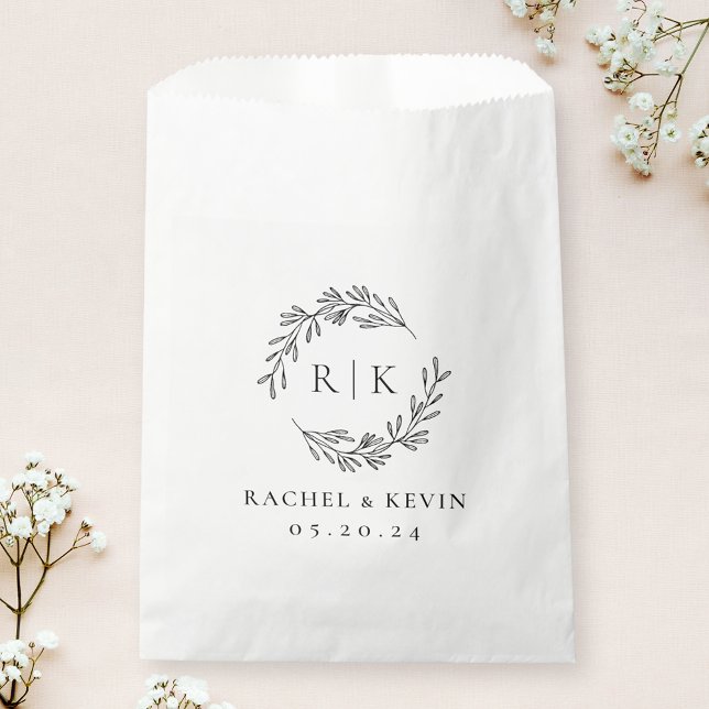 Elegant Wreath Wedding Initial Monogram Favour Bag (Creator Uploaded)