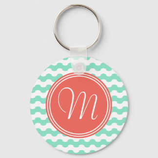Elegante monograma coral con ondas en verde key ring