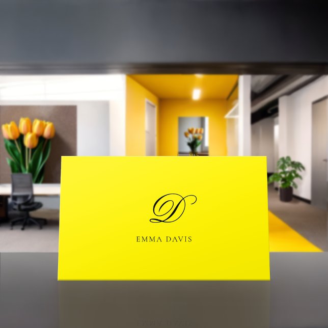 Elegante Monogramma Minimalista Yellow Business Card (Creator Uploaded)