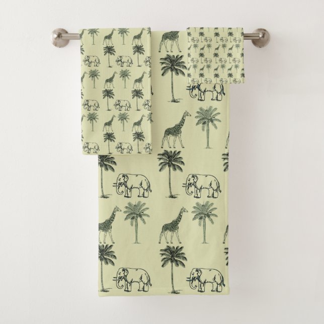 Elephants and Giraffes Bath Towel Set (Insitu)