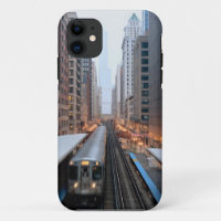 Elevated rail in downtown Chicago over Wabash