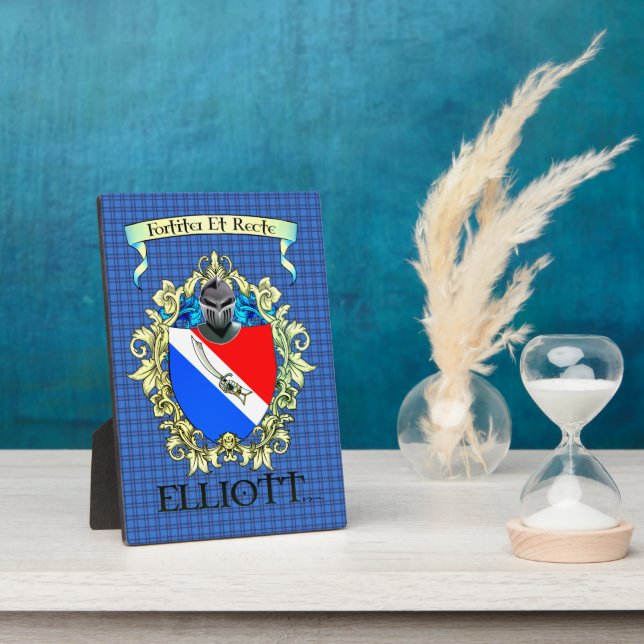 Elliott Crest and Tartan Plaque (Side)