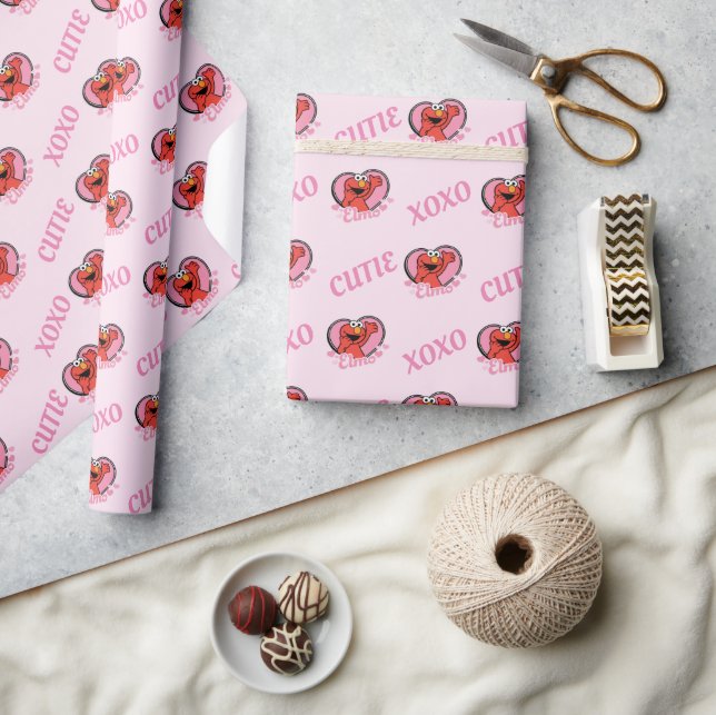 Elmo in Heart Valentine Wrapping Paper (Crafts)