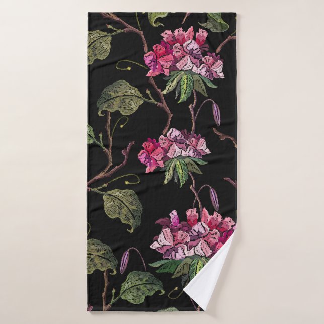 Embroidery geranium flowers seamless pattern bath towel (Bath Towel)