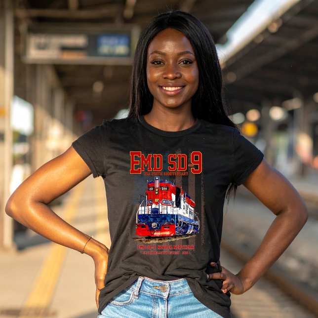 EMD SD-9 Locomotive USA 250th Anniversary Livery T-Shirt (EMD SD9 USA 250th Anniversary Heritage Locomotive. Womens Basic T-Shirt)