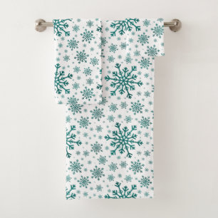 Emerald Green Christmas Snowflakes on Winter White Bath Towel Set