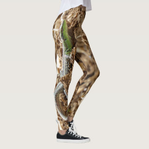 Emerald lizard Salamander in the earth Leggings