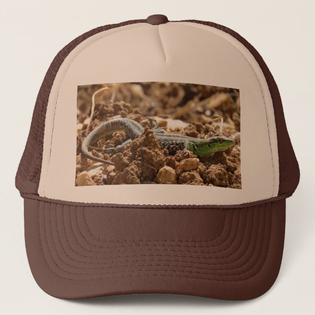 Emerald lizard Salamander in the earth    Trucker Hat (Front)