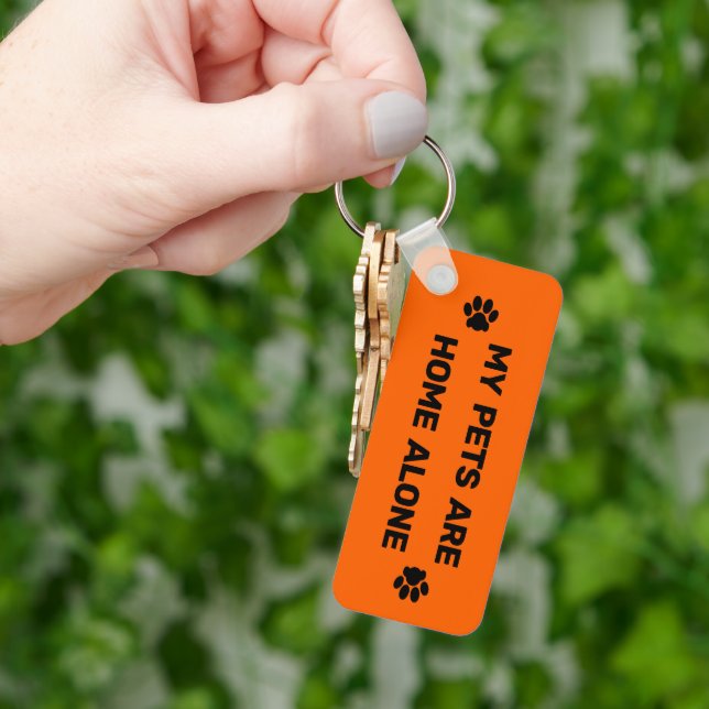 Emergency Pet Care 😿🐶 Keychain (Hand)