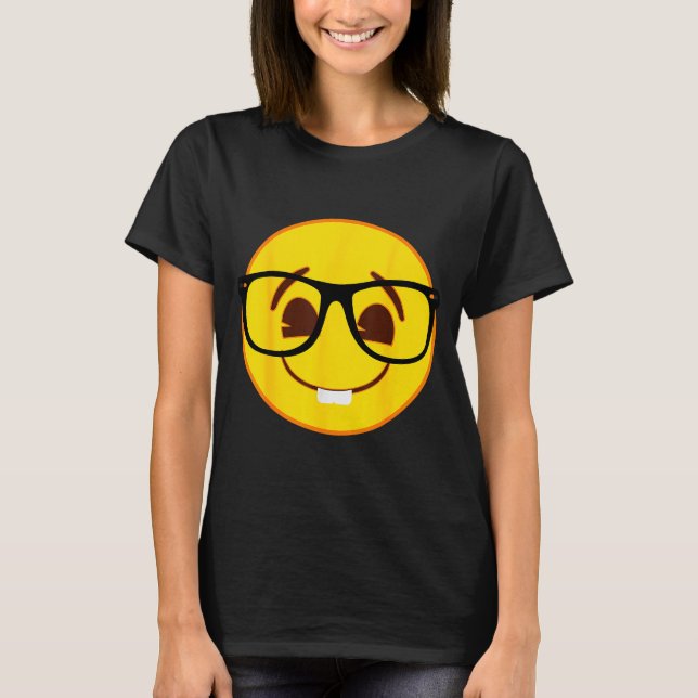Emoji Nerd Gles Yellow Smile Face  T-Shirt (Front)