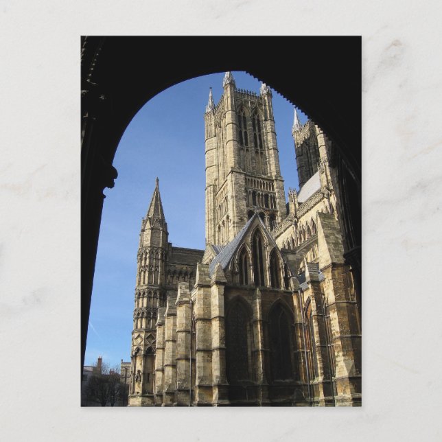 England Lincoln Cathedral Travel Postcard (Front)