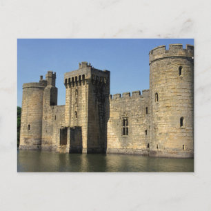 England, Sussex, Bodiam Castle. Postcard