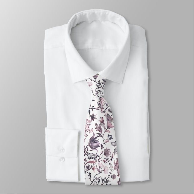 English garden paisley  tie (Tied)