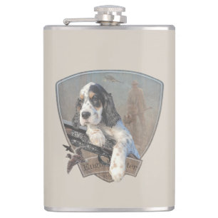 English Setter puppy with a classic shotgun    Hip Flask