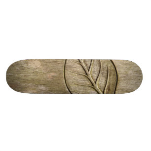 Engraved leaf skateboard