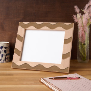 Engraved waves pattern etched frames