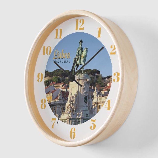 Equestrian statue of King José I, Lisbon  Clock (Angle)