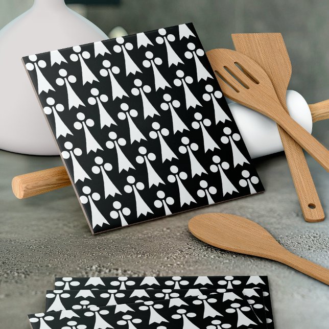 Ermine Pattern, Mediaeval Pattern, White on Black Ceramic Tile (Creator Uploaded)
