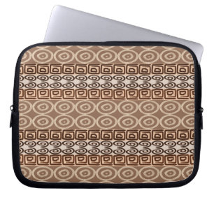 Ethnic african hand-drawn pattern. laptop sleeve