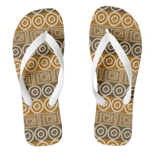 Ethnic african hand-drawn pattern. thongs
