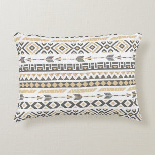 Ethnic Beige Seamless: Vintage Pattern Decorative Cushion