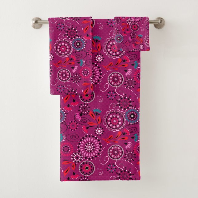 Ethnic folk abstract floral pattern retro crimson  bath towel set (Insitu)
