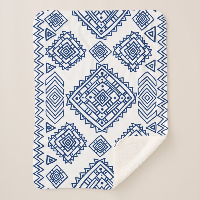 Ethnic seamless geometric pattern sherpa blanket (Front)