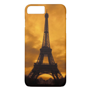 EU, France, Paris.  Eiffel Tower. iPhone 8 Plus/7 Plus Case
