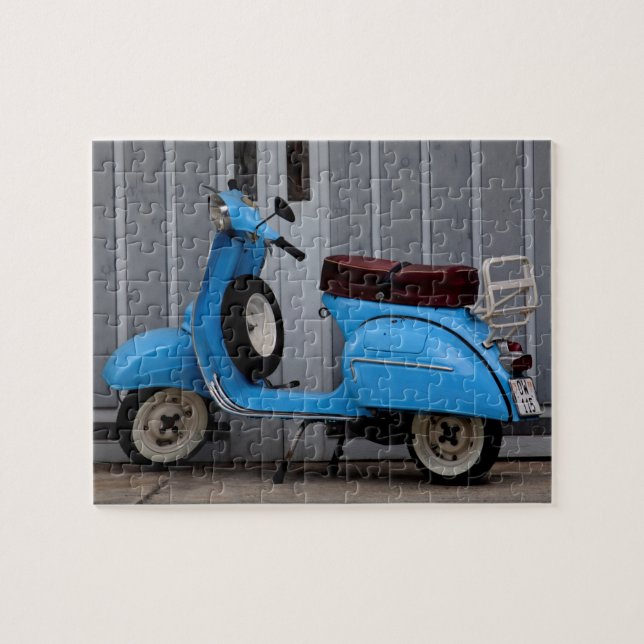 Euro Motor Scooter - 8x10 - 110 pcs Jigsaw Puzzle (Horizontal)
