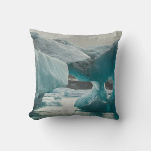 Europe, Iceland, JokUSArlon. Iceberg Formations Cushion