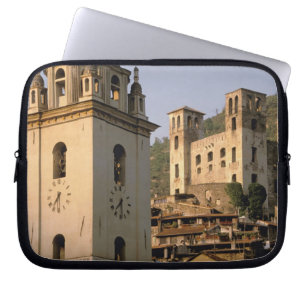 Europe, Italy, Liguria, Dolceacqua: Riviera di Laptop Sleeve