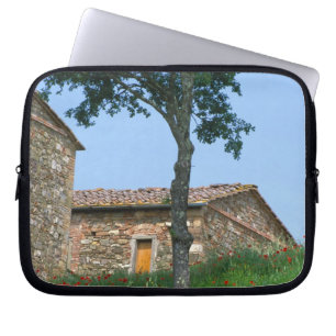 Europe, Italy, Tuscany, abandoned villa in Laptop Sleeve