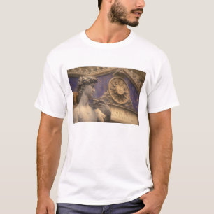 Europe, Italy, Tuscany, Florence, Piazza della T-Shirt
