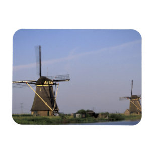 Europe, Netherlands, Zuid Holland, Kinderdijk. Magnet