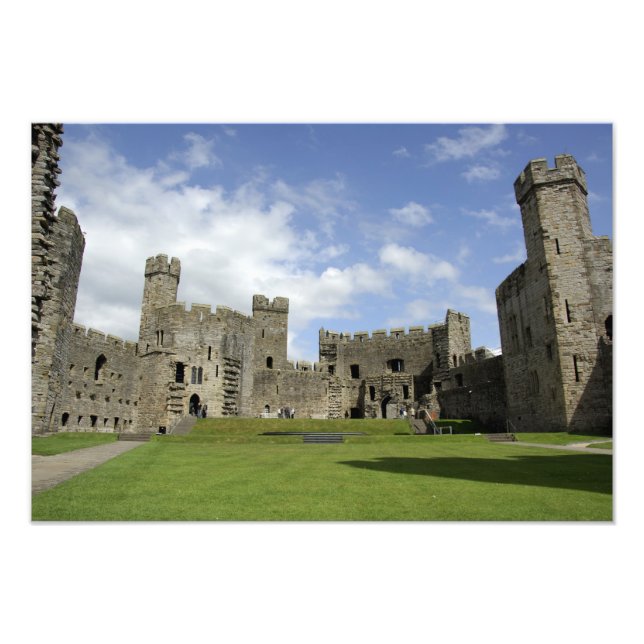 Europe, Wales, Caernarfon. Caernarfon Castle, Photo Print (Front)