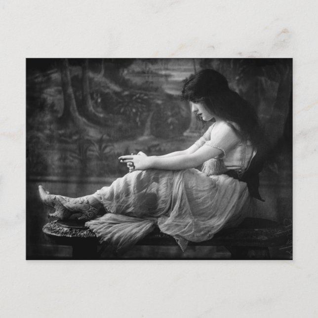 Evelyn Nesbit Thaw, 1913 Postcard (Front)