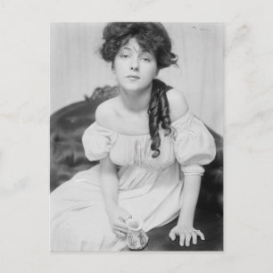 Evelyn Nesbitt about 1900 Postcard