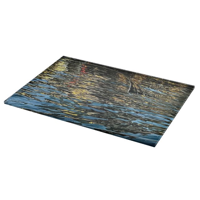 Evening lights on the sea cutting board (Corner)