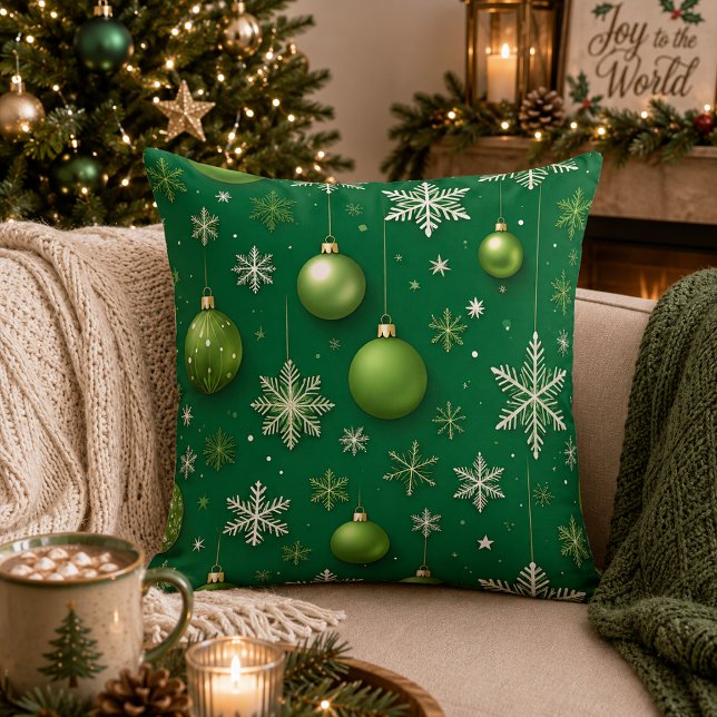 Evergreen Noel Cushion (Holiday Season)
